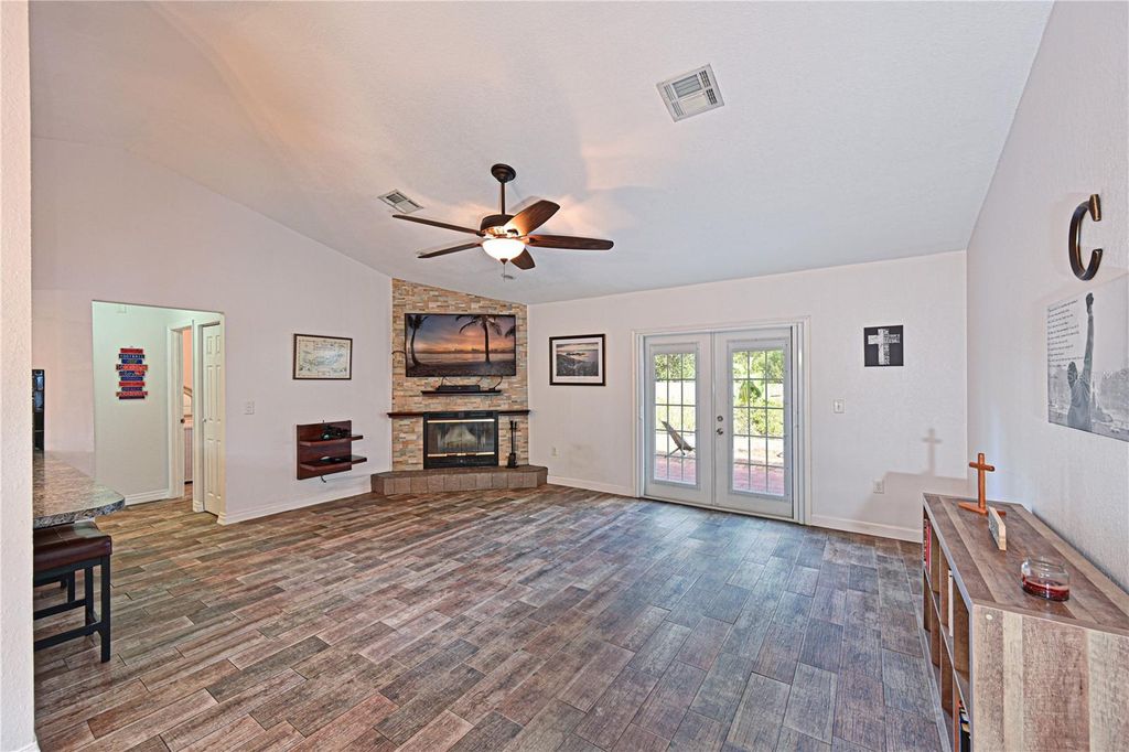 Photo of 5509 18th Avenue E, Bradenton, FL 34208 (MLS # A4675908)