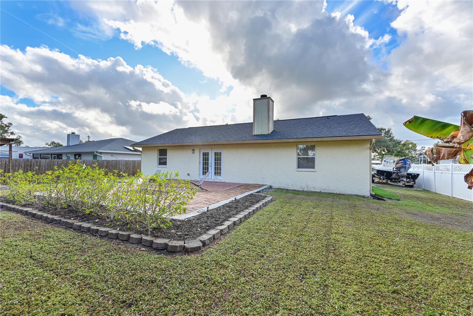 MAGNOLIA MANOR RIVER SEC - Residential