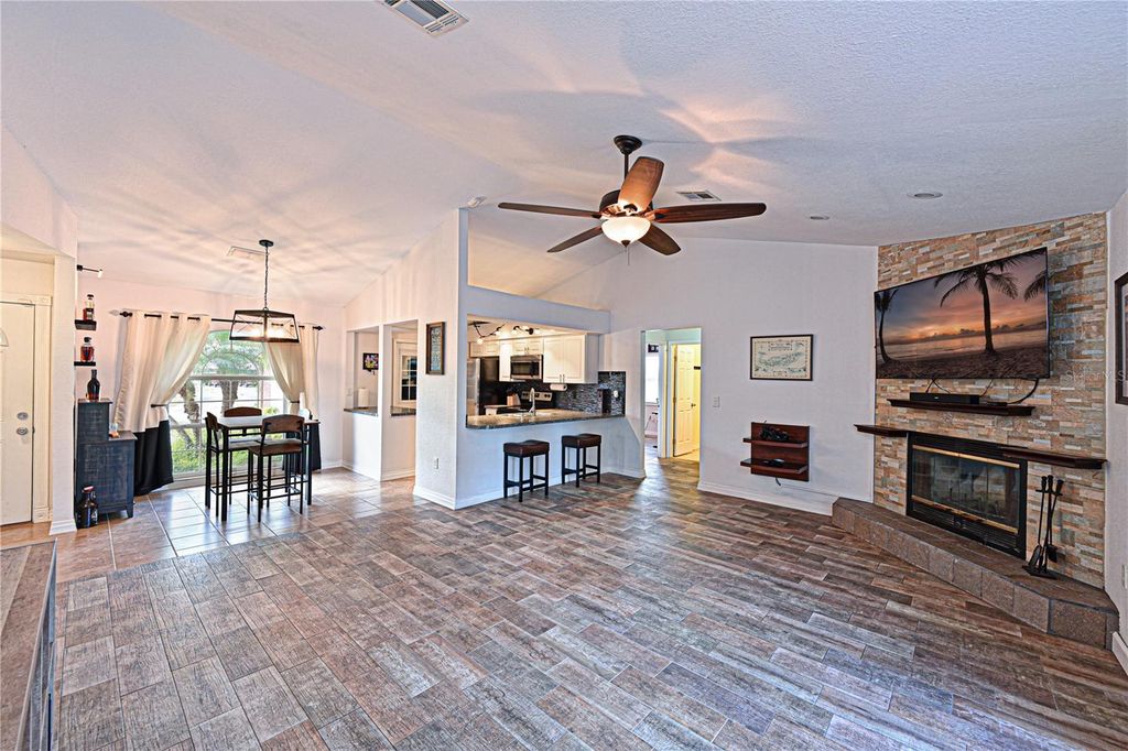 Photo of 5509 18th Avenue E, Bradenton, FL 34208 (MLS # A4675908)