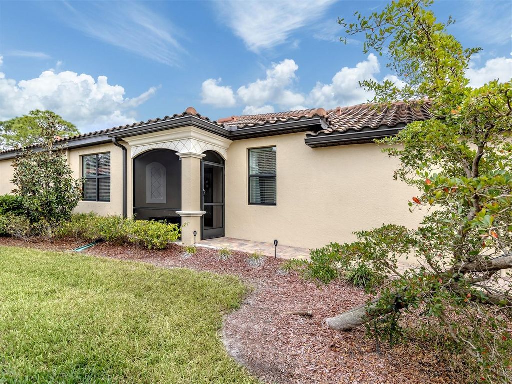 Photo of 12391 Amica Loop, Venice, FL 34293 (MLS # A4677966)