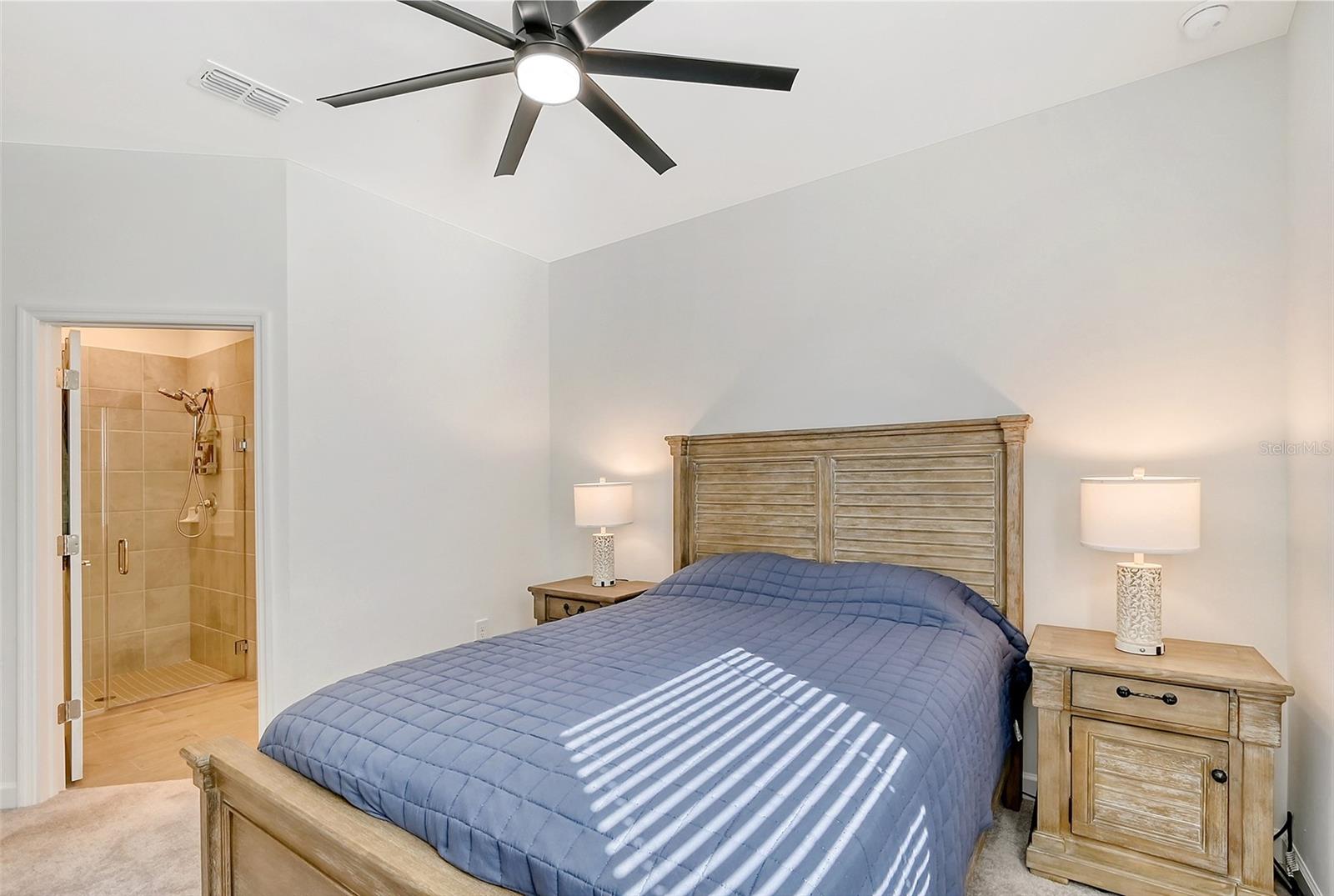 LORRAINE LAKES - Residential Lease