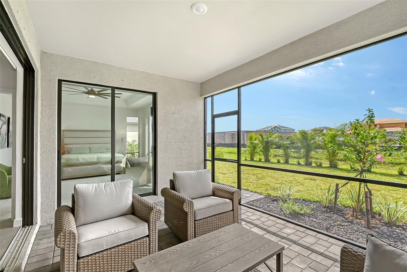 LORRAINE LAKES - Residential Lease