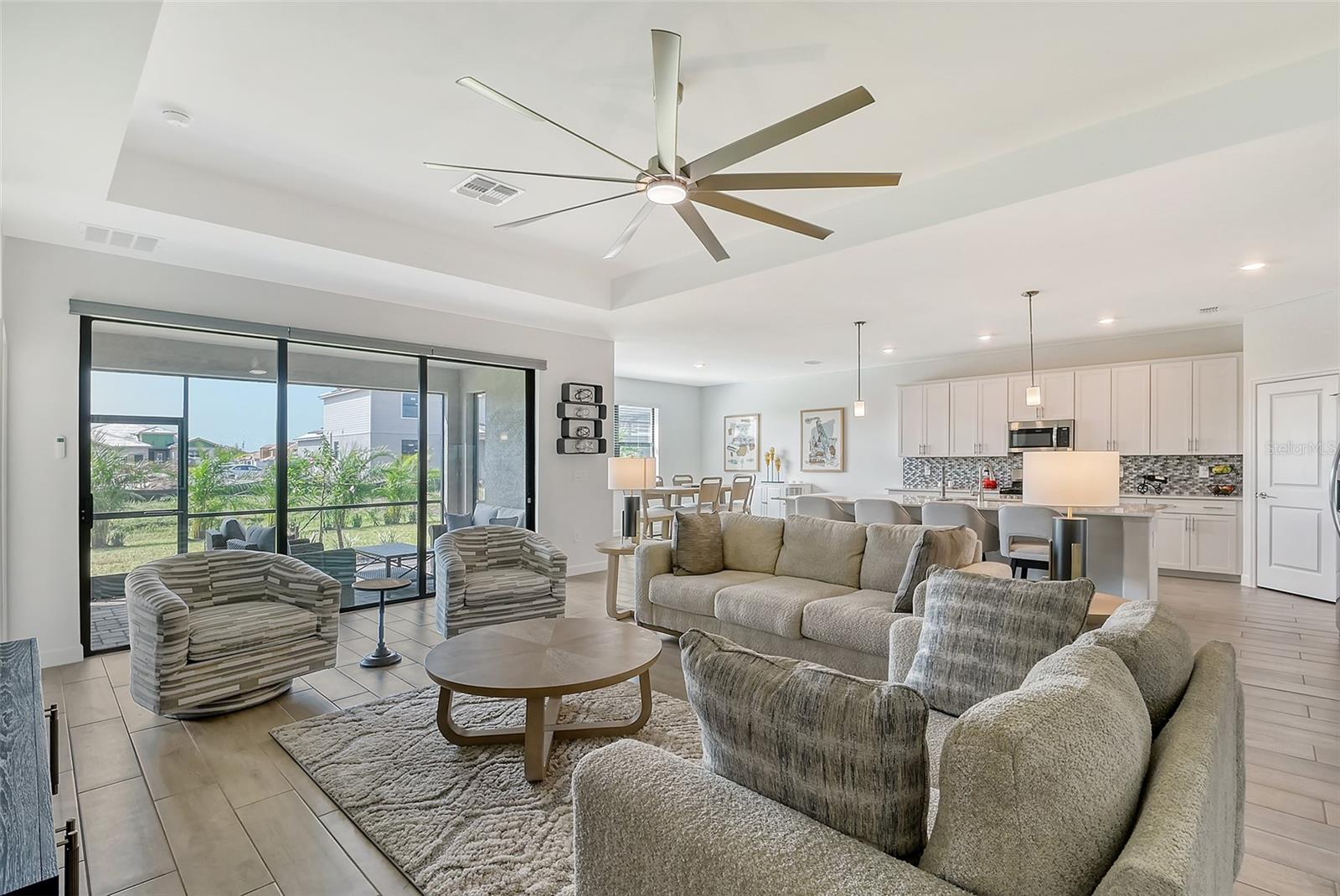 LORRAINE LAKES - Residential Lease