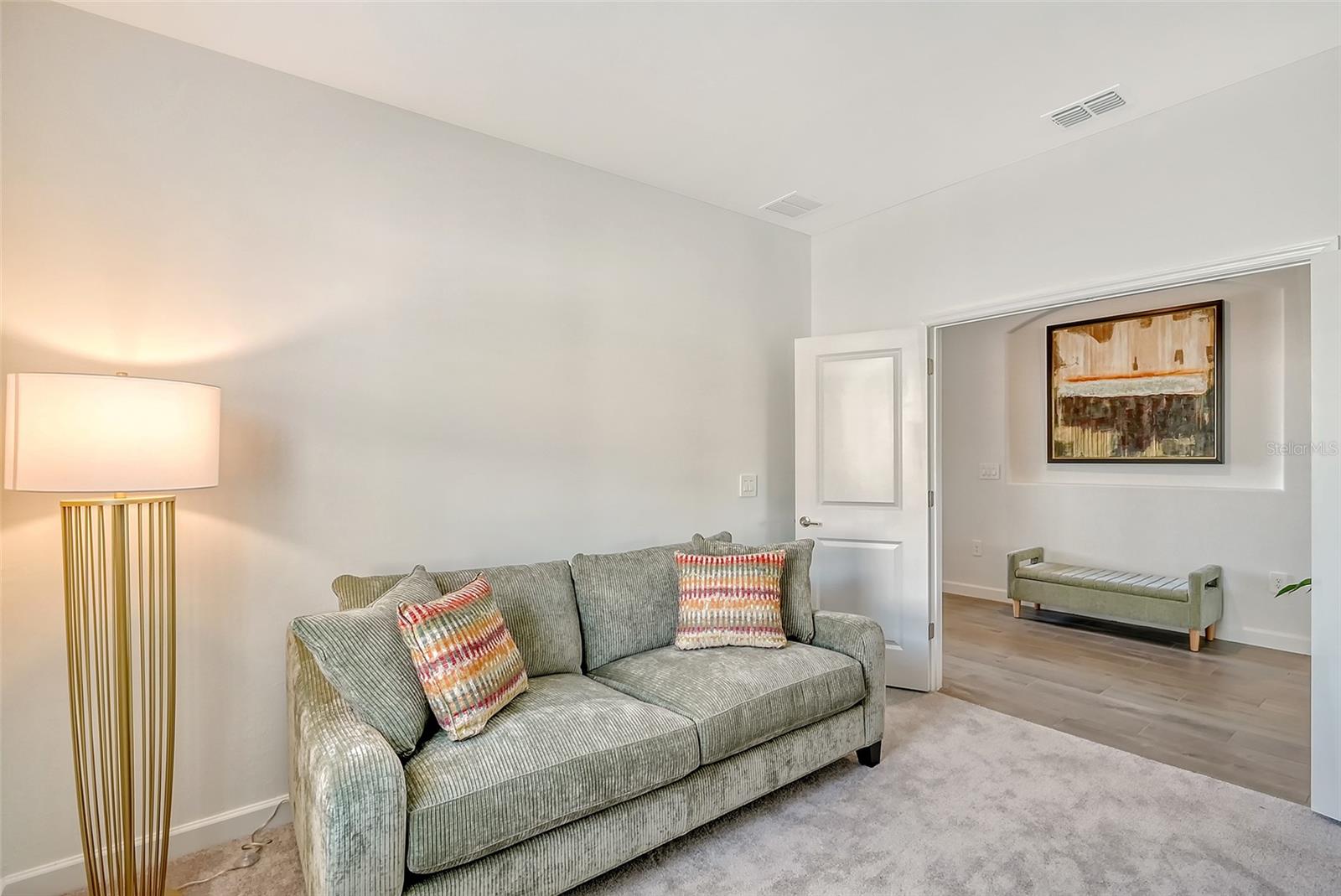 LORRAINE LAKES - Residential Lease