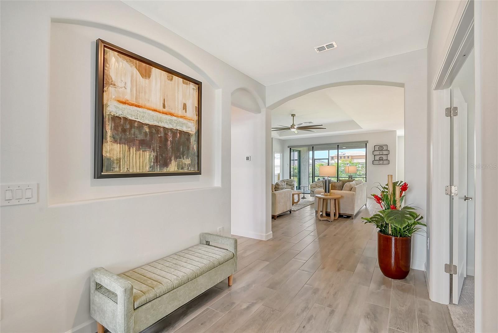 LORRAINE LAKES - Residential Lease