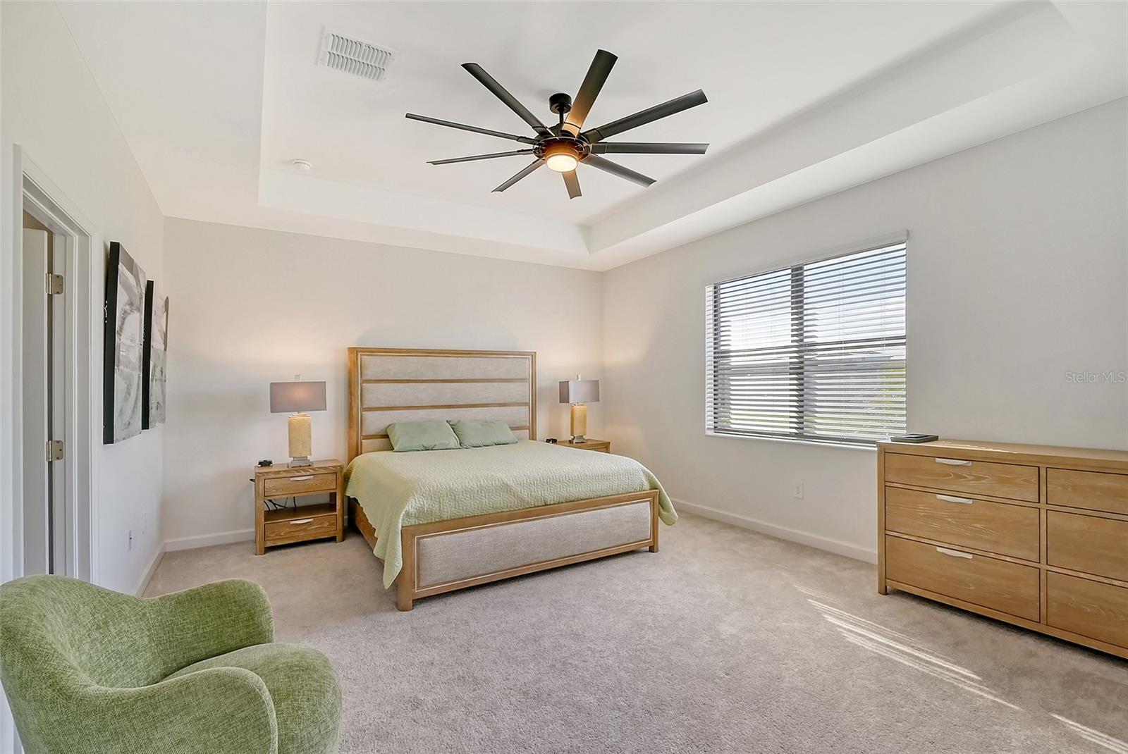 LORRAINE LAKES - Residential Lease