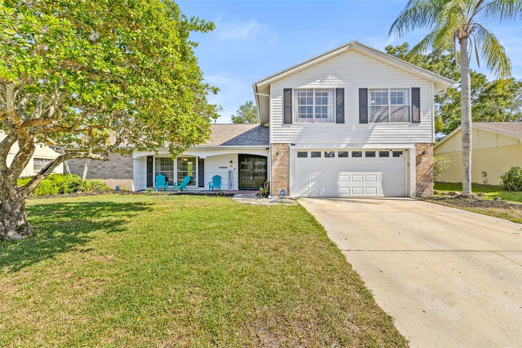Photo of 12222 Meadowbrook Lane, Hudson, FL 34667 (MLS # TB8389881)