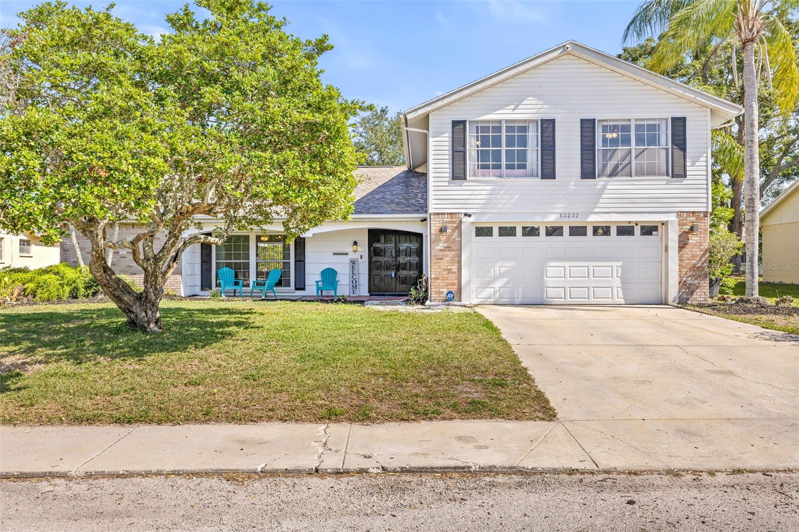 12222 MEADOWBROOK LANE