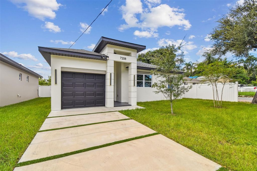 Photo of 7208 N Glen Avenue, Tampa, FL 33614 (MLS # TB8428385)