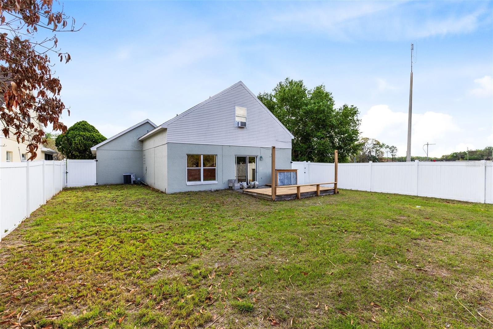 ECON RIVER ESTATES - Residential