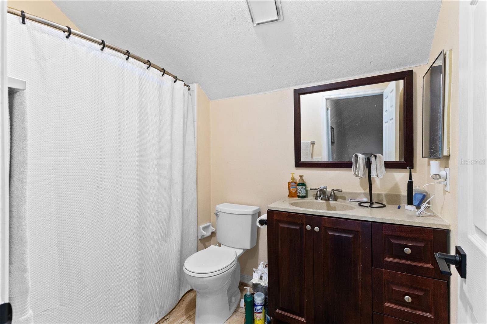 ECON RIVER ESTATES - Residential