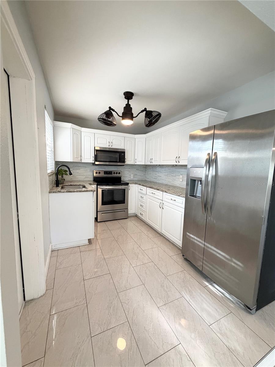 MANKATO HEIGHTS - Residential Lease