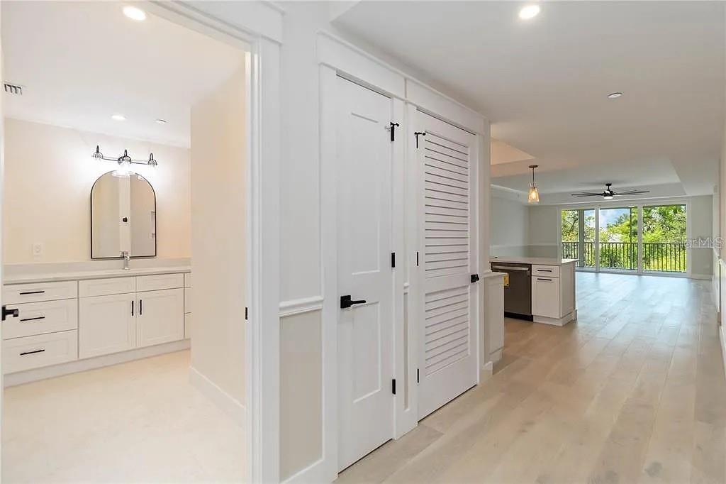 280 HIDDEN BAY DRIVE 302