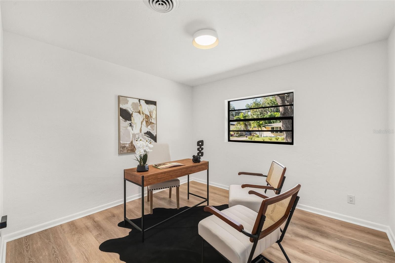 LAKE CONWAY ESTATES - Residential