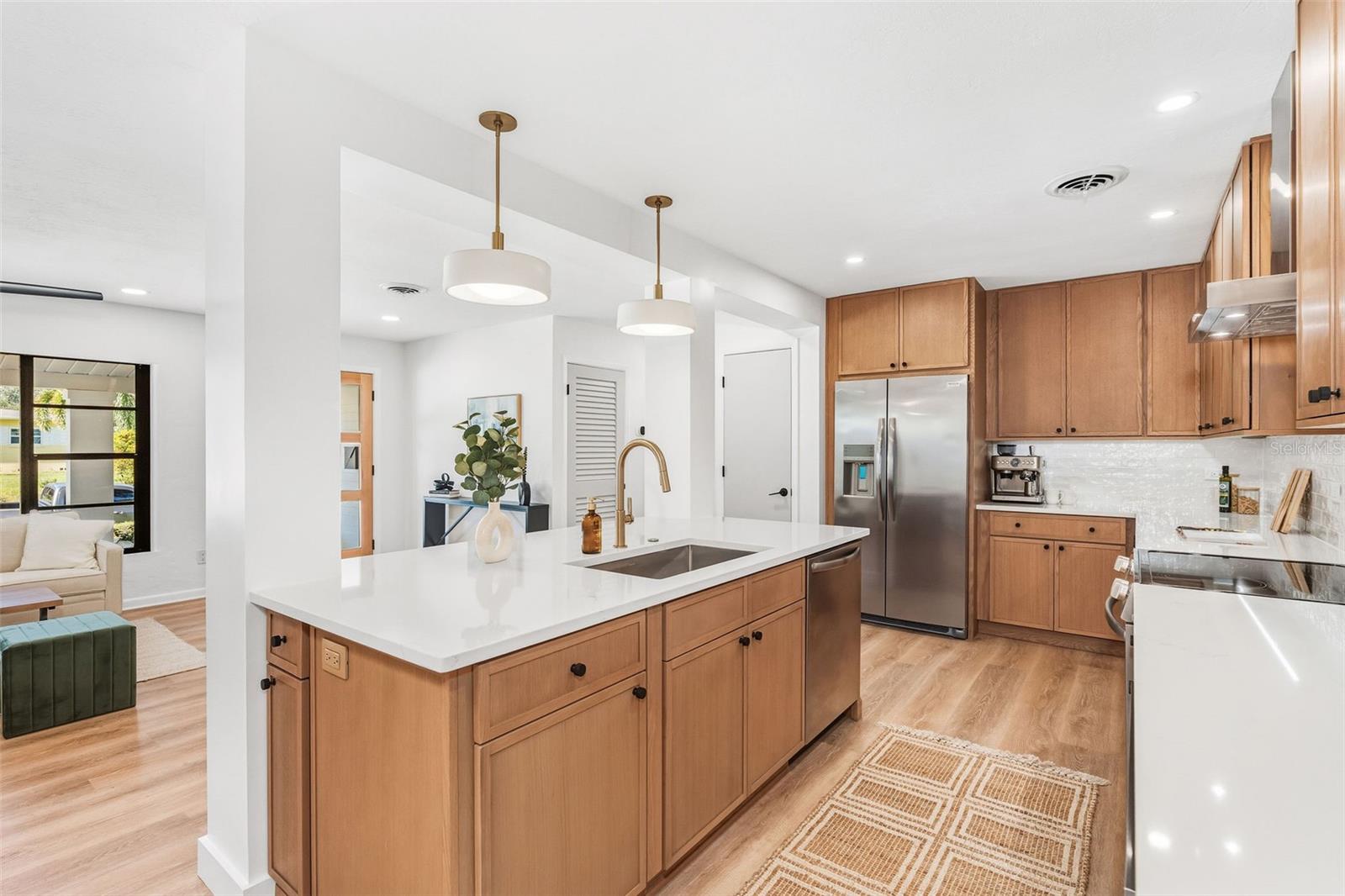 LAKE CONWAY ESTATES - Residential