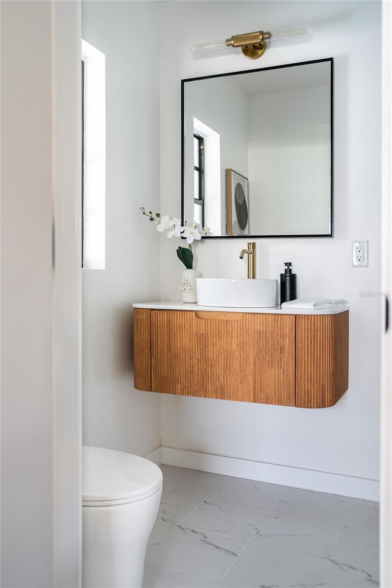 LAKE CONWAY ESTATES - Residential