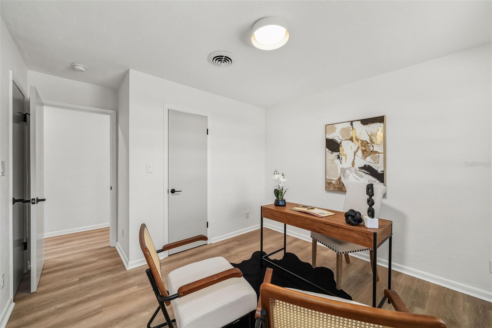 LAKE CONWAY ESTATES - Residential