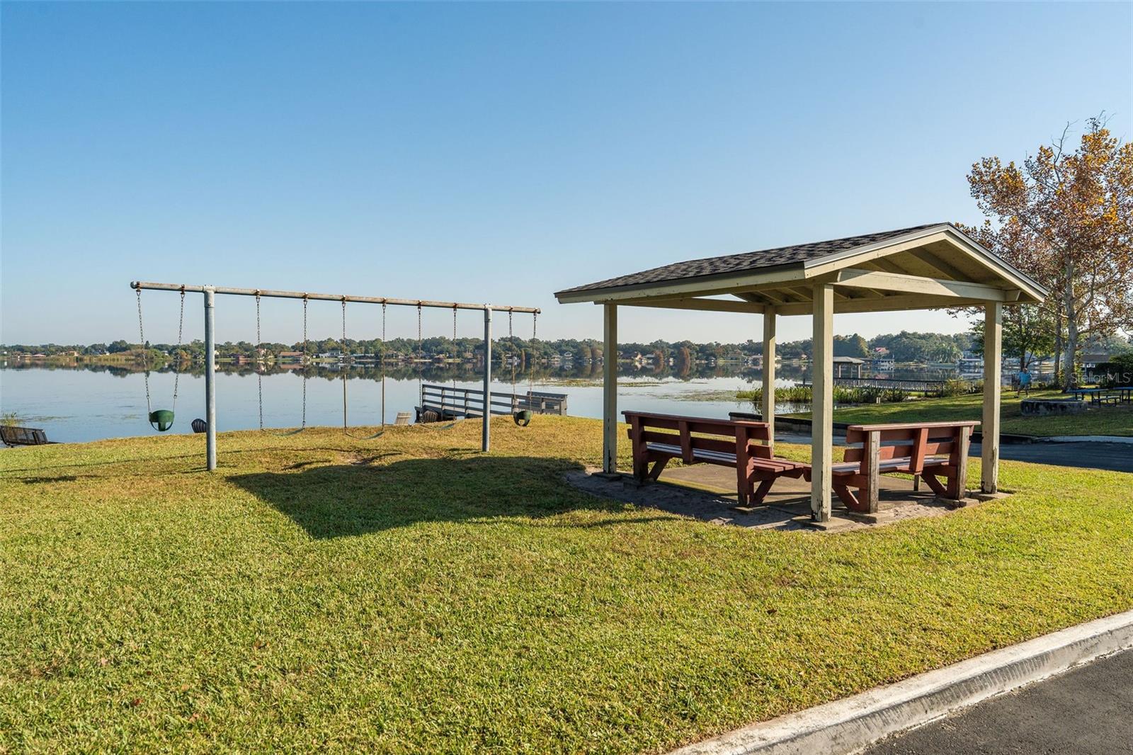 LAKE CONWAY ESTATES - Residential