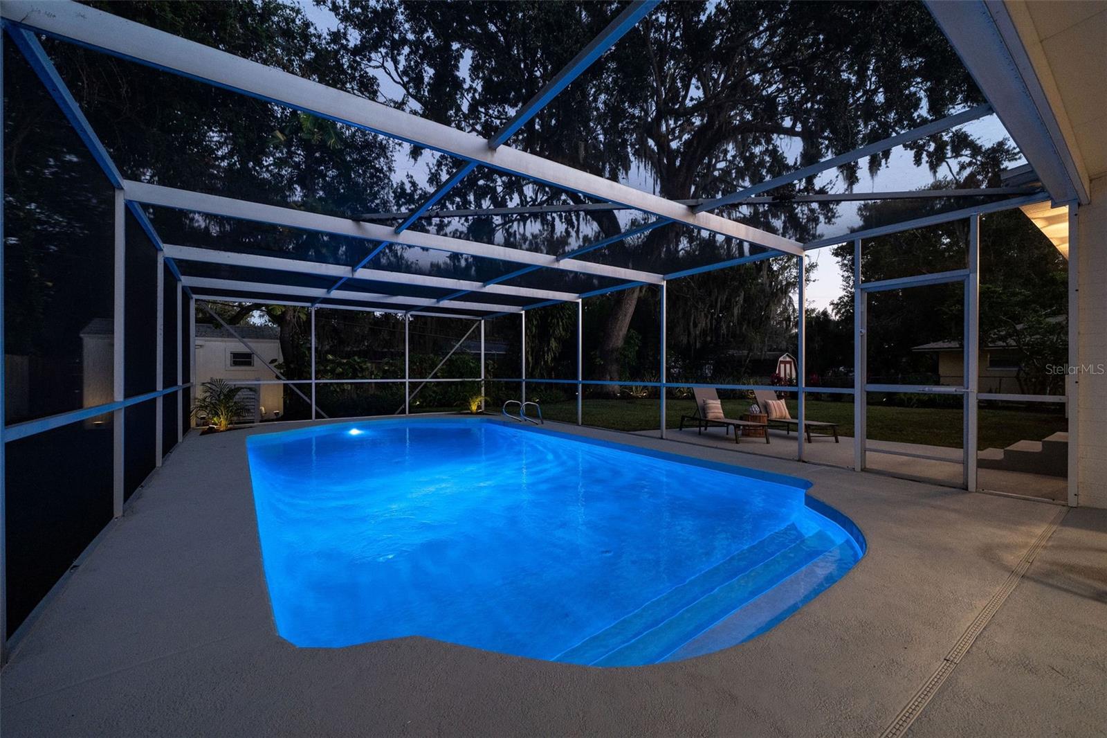 LAKE CONWAY ESTATES - Residential