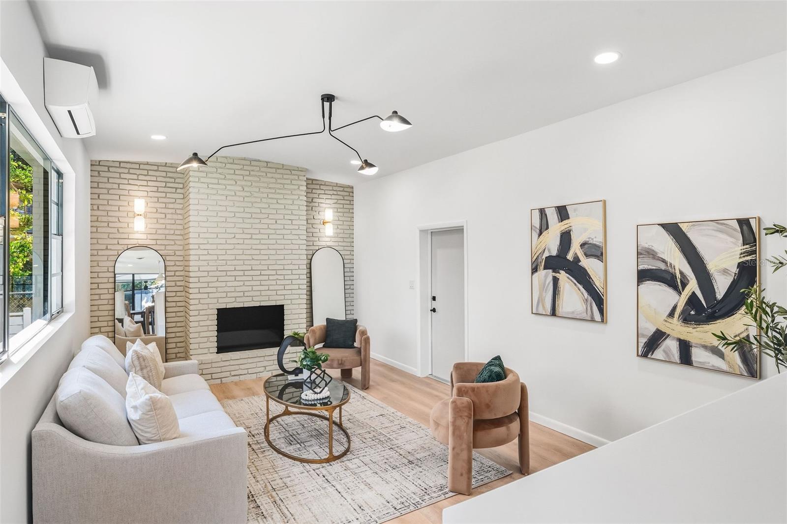 LAKE CONWAY ESTATES - Residential