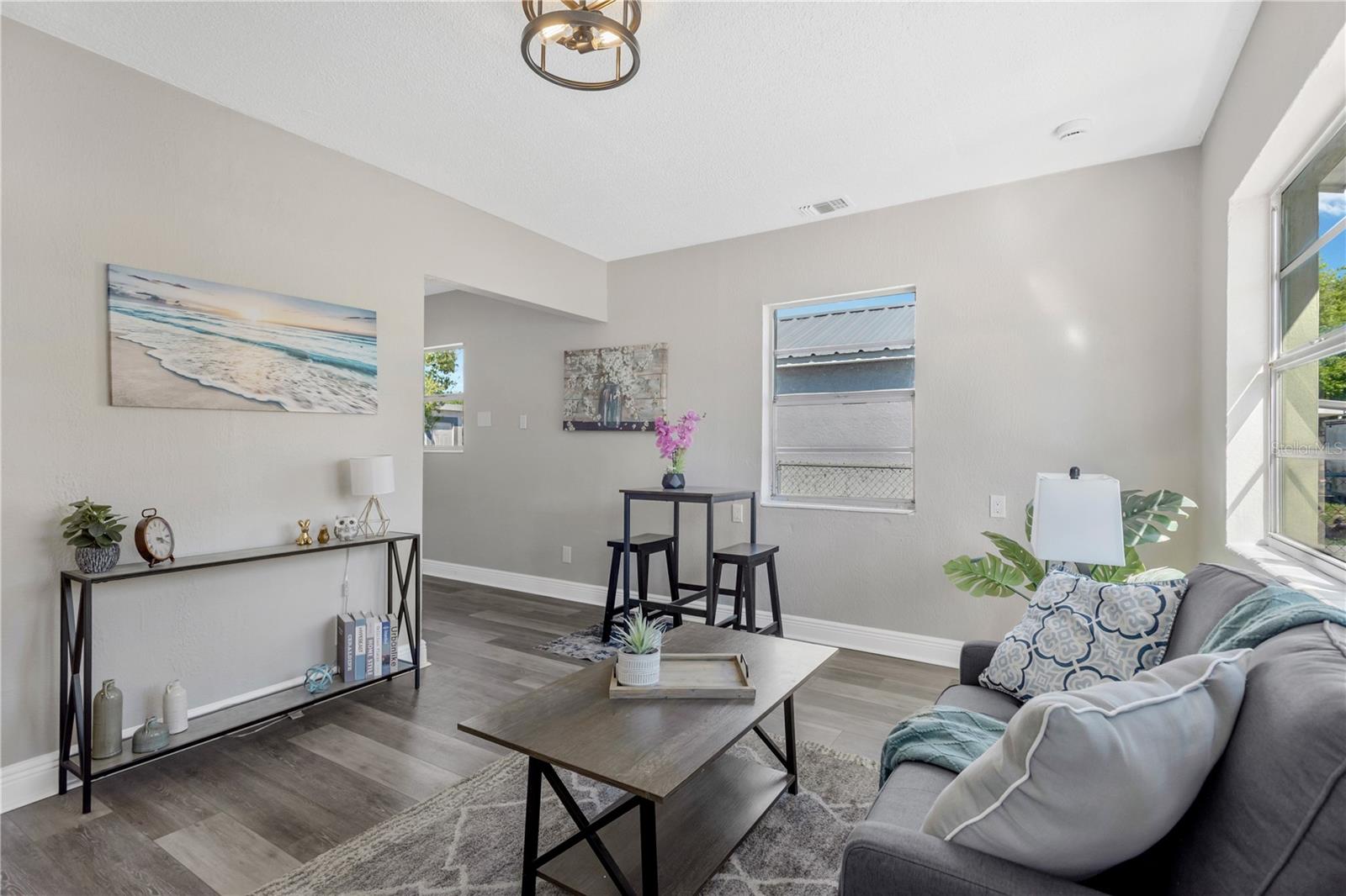 11118 HAPPY ACRES LANE