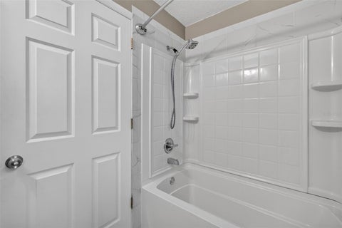 Tiny photo for 906 Kentucky Boulevard, Eustis, FL 32726 (MLS # O6451947)