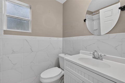 Tiny photo for 906 Kentucky Boulevard, Eustis, FL 32726 (MLS # O6451947)