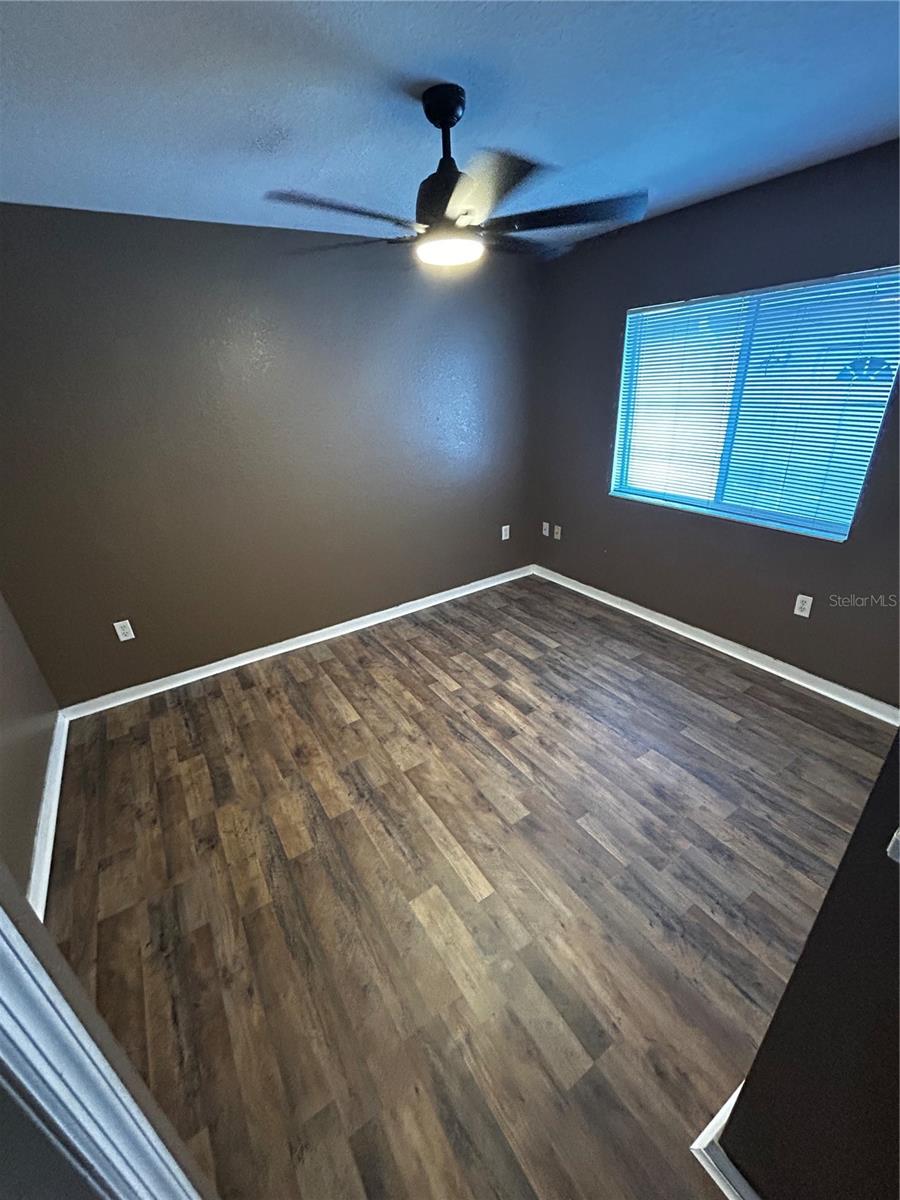 COLONIAL HILLS - Residential