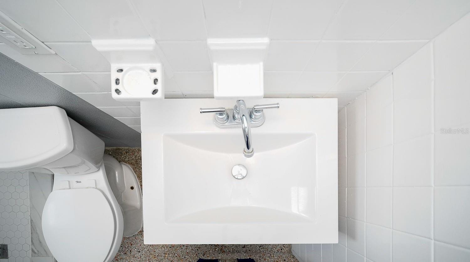 FRAZE ACRES - Residential Lease