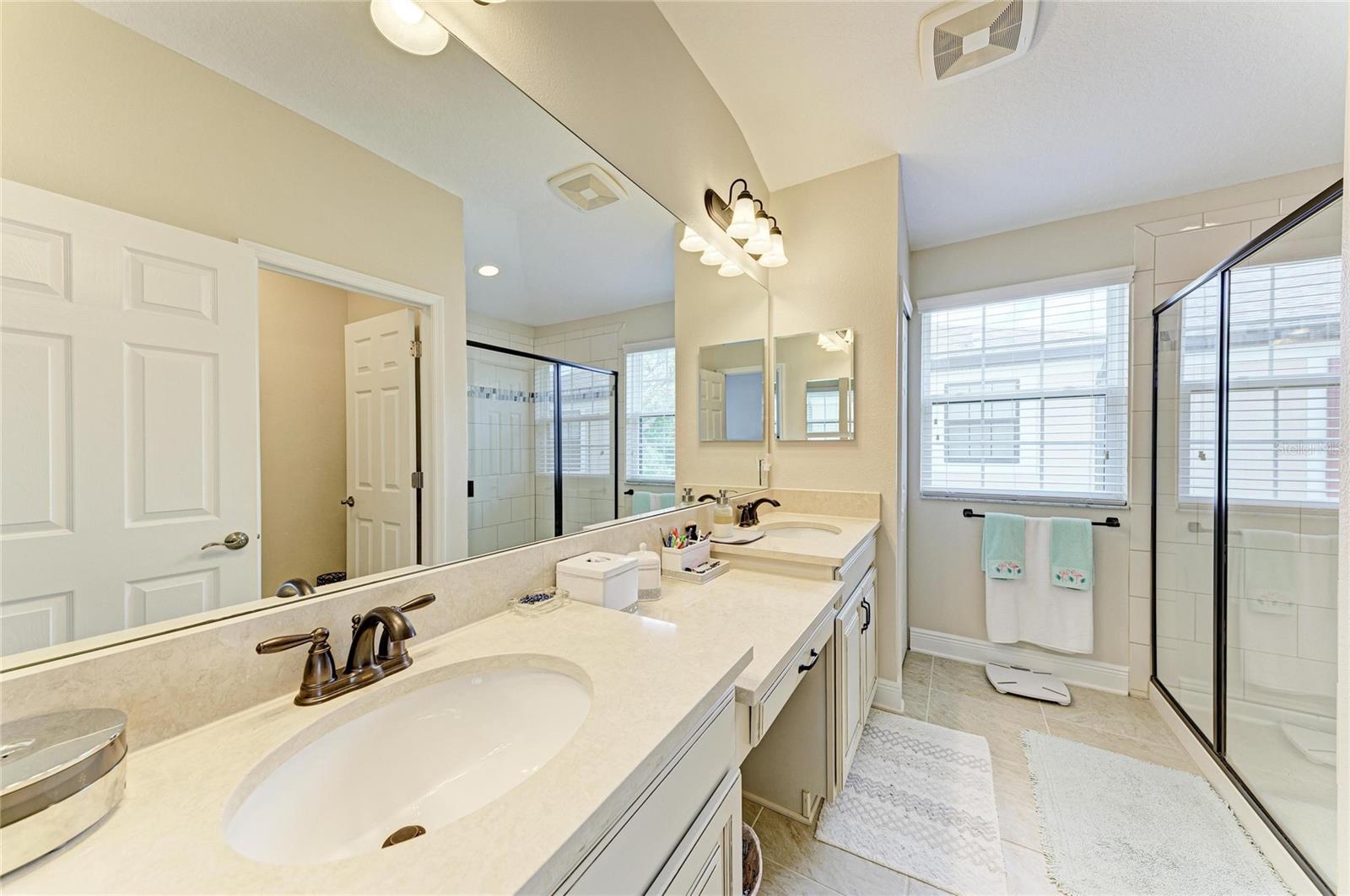 CREEKWOOD TWNHMS - Residential