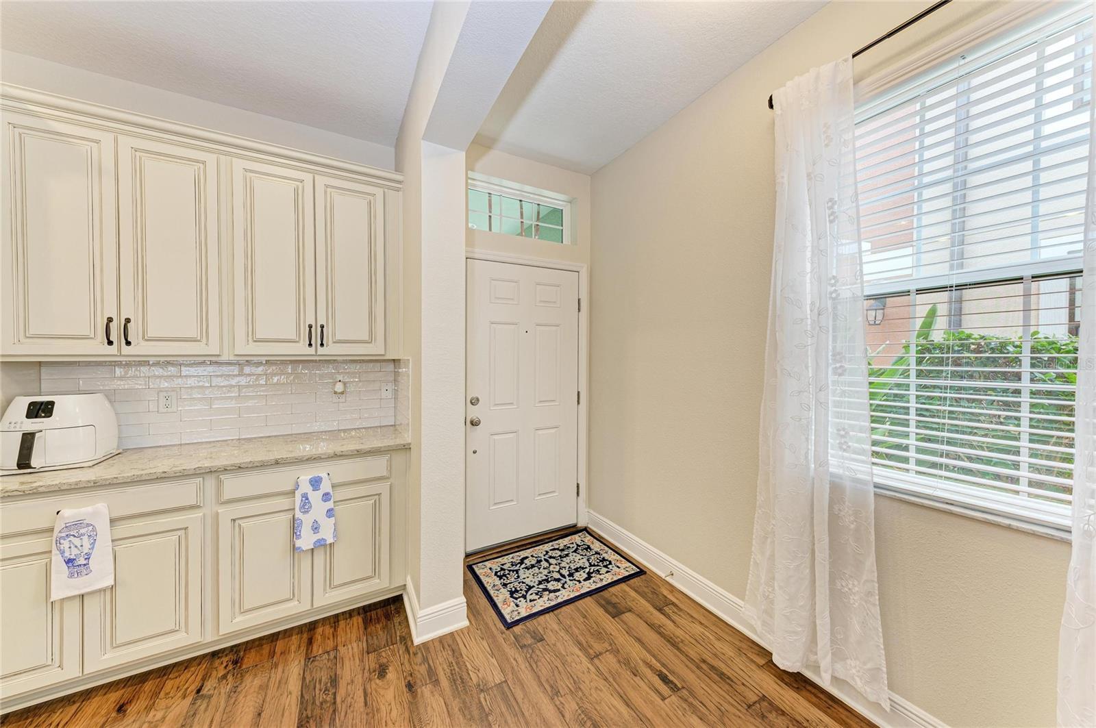 CREEKWOOD TWNHMS - Residential