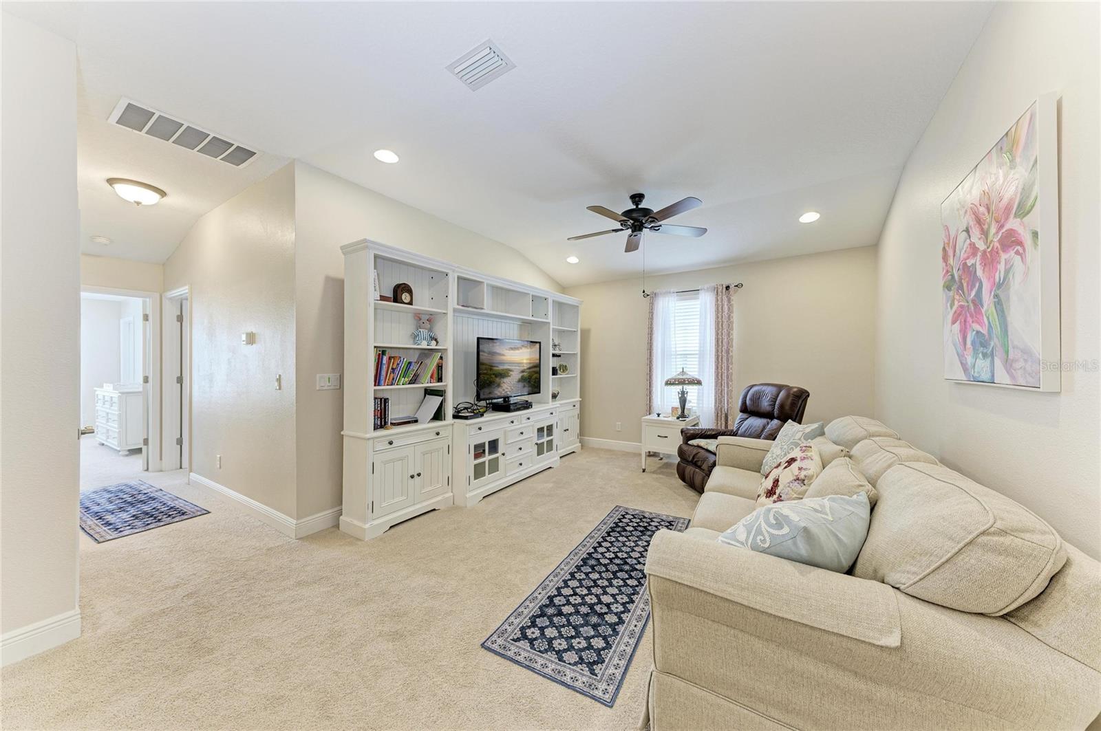 CREEKWOOD TWNHMS - Residential