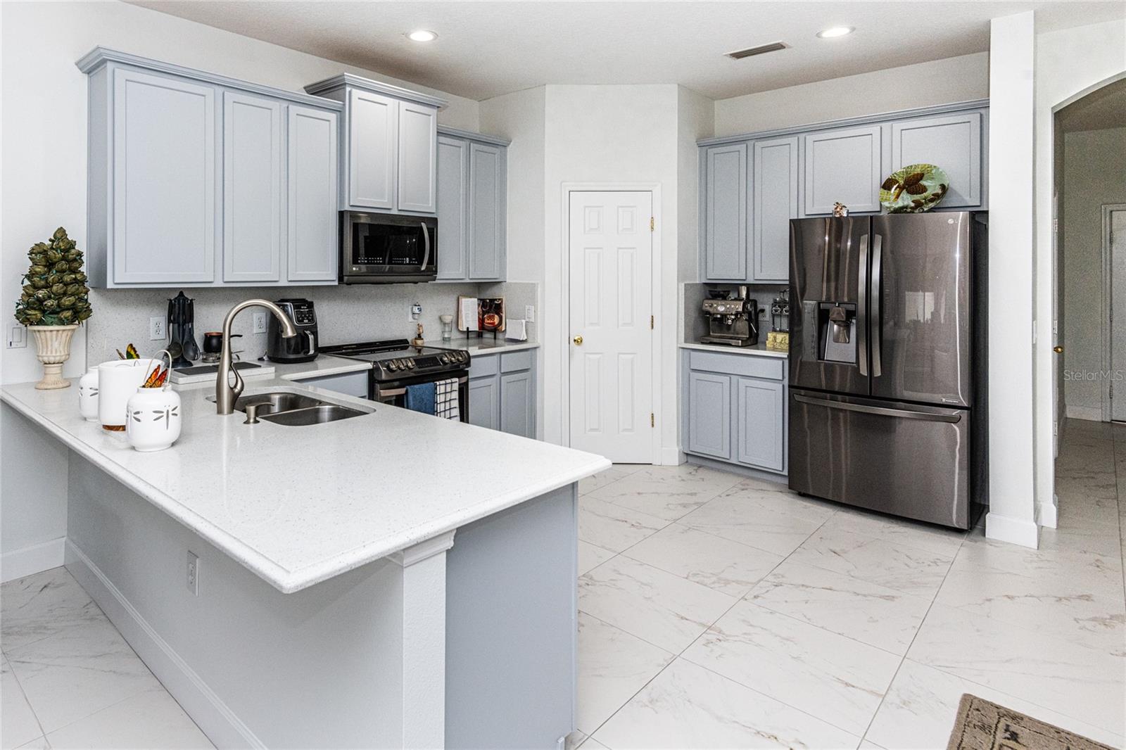 4445 AMBERLY OAKS COURT
