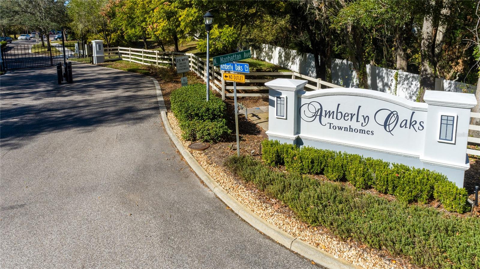 4445 AMBERLY OAKS COURT