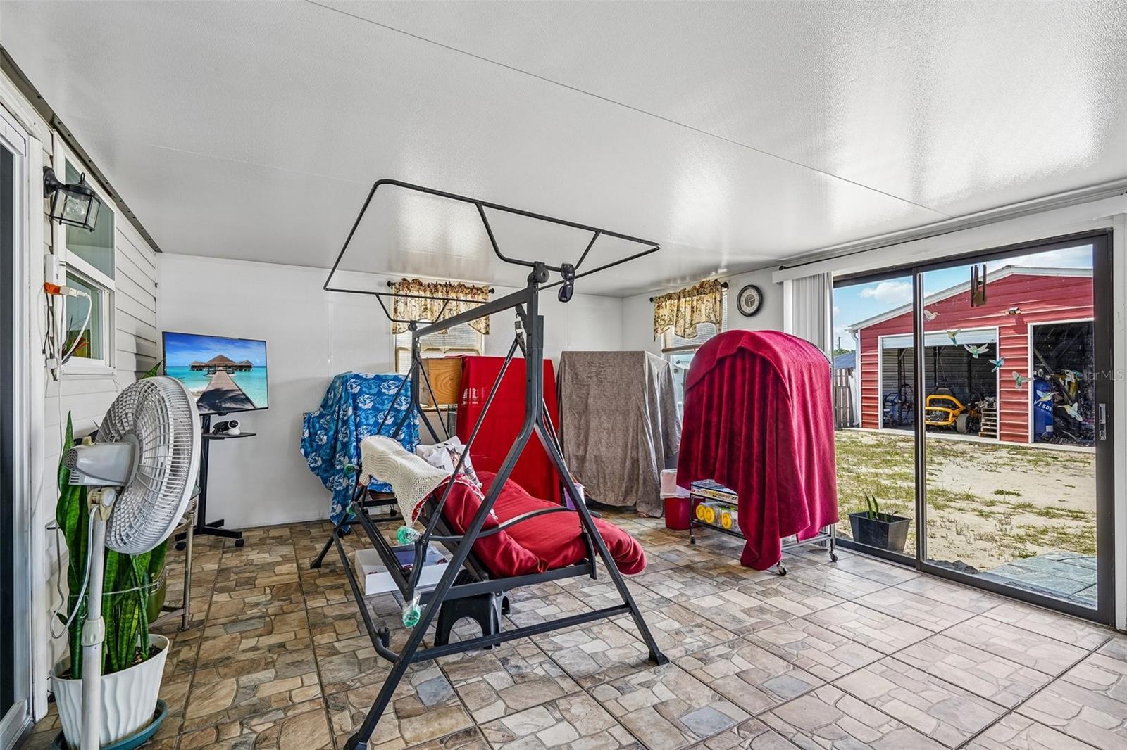 SILVER SPGS SHORES UN 24 - Residential