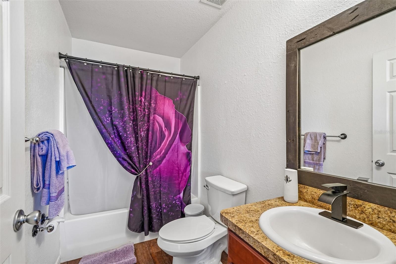 SILVER SPGS SHORES UN 24 - Residential