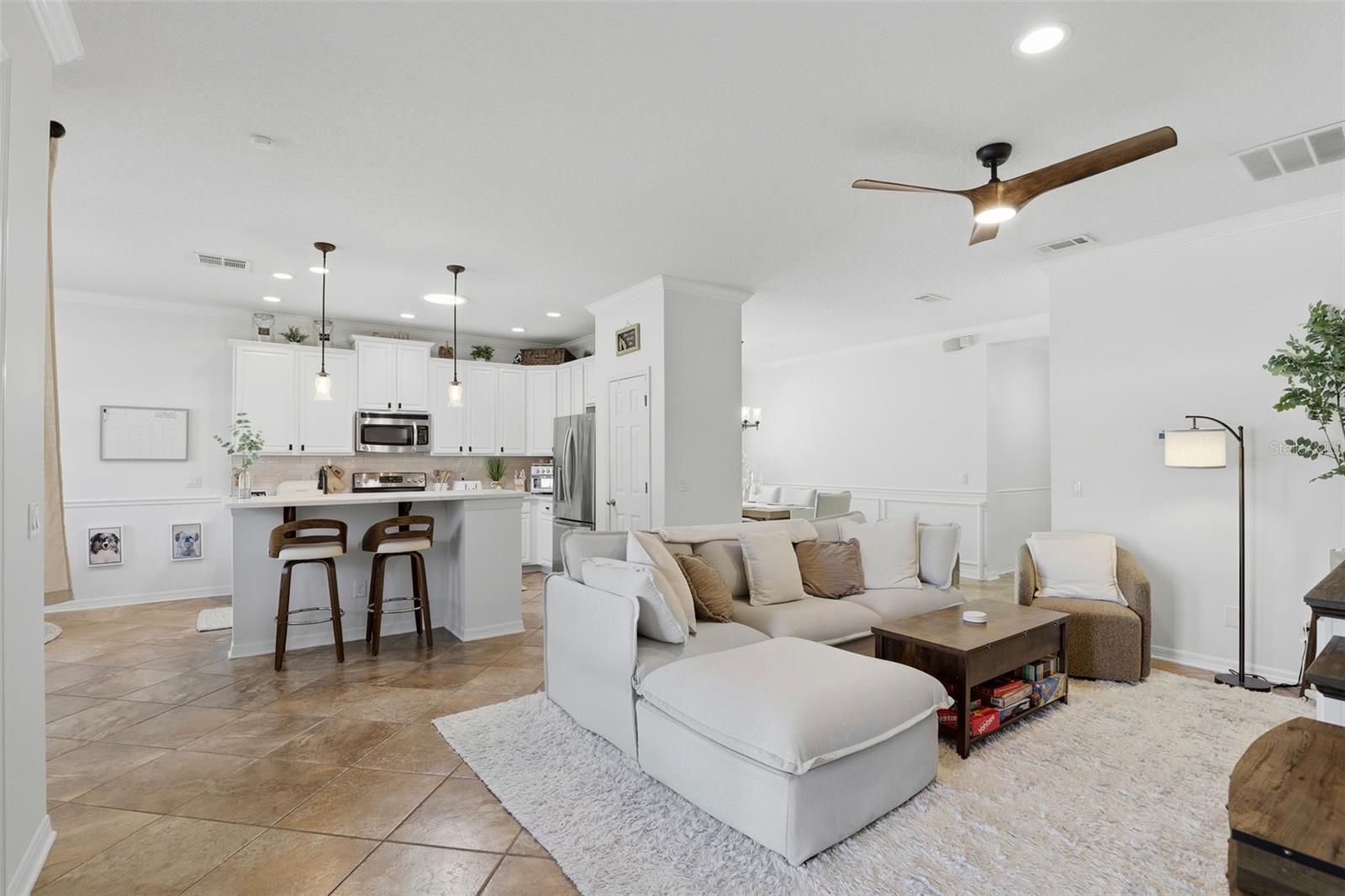 WATERS EDGE/LK NONA 02 A B & - Residential