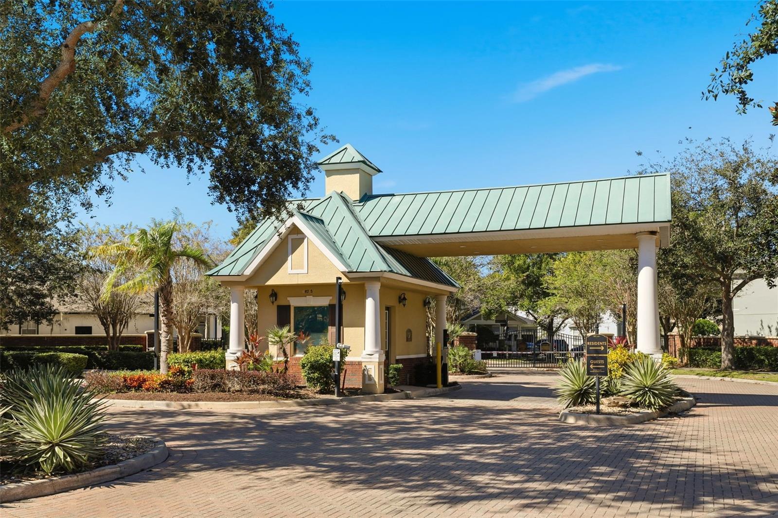 WATERS EDGE/LK NONA 02 A B & - Residential