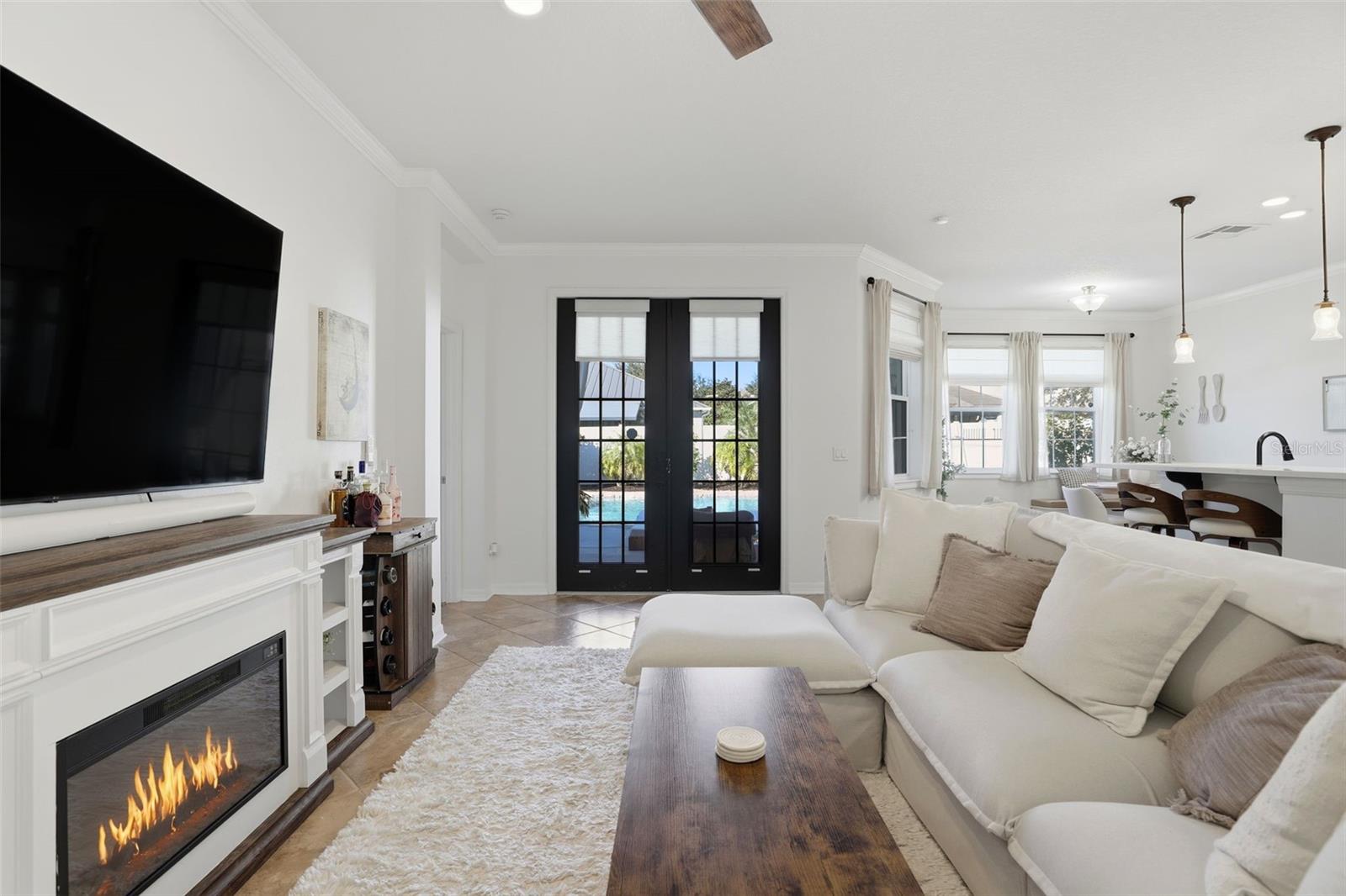 WATERS EDGE/LK NONA 02 A B & - Residential