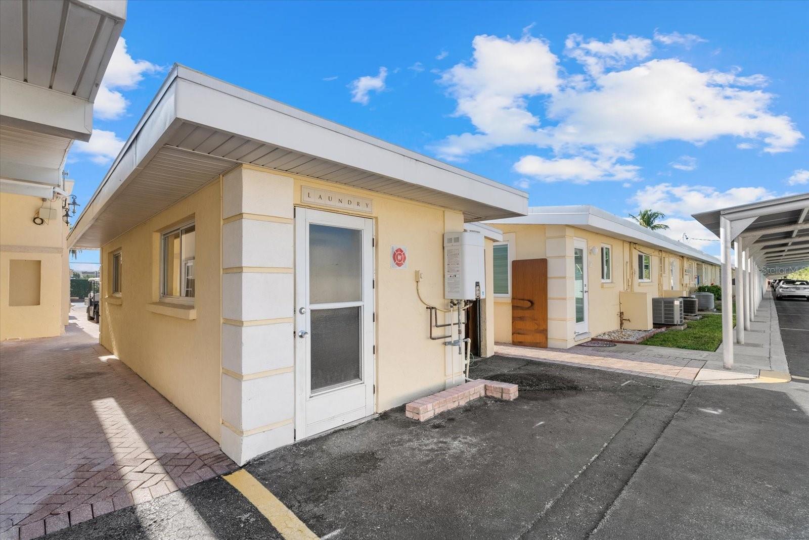 CASA MAR - Residential