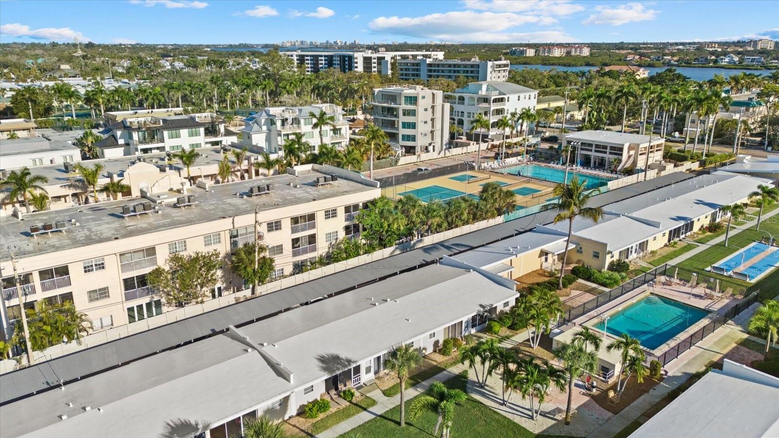 CASA MAR - Residential