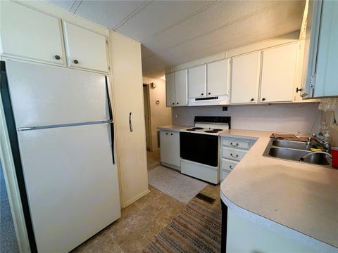 Tiny photo for 209 Jacaranda Drive, Leesburg, FL 34748 (MLS # R4911523)