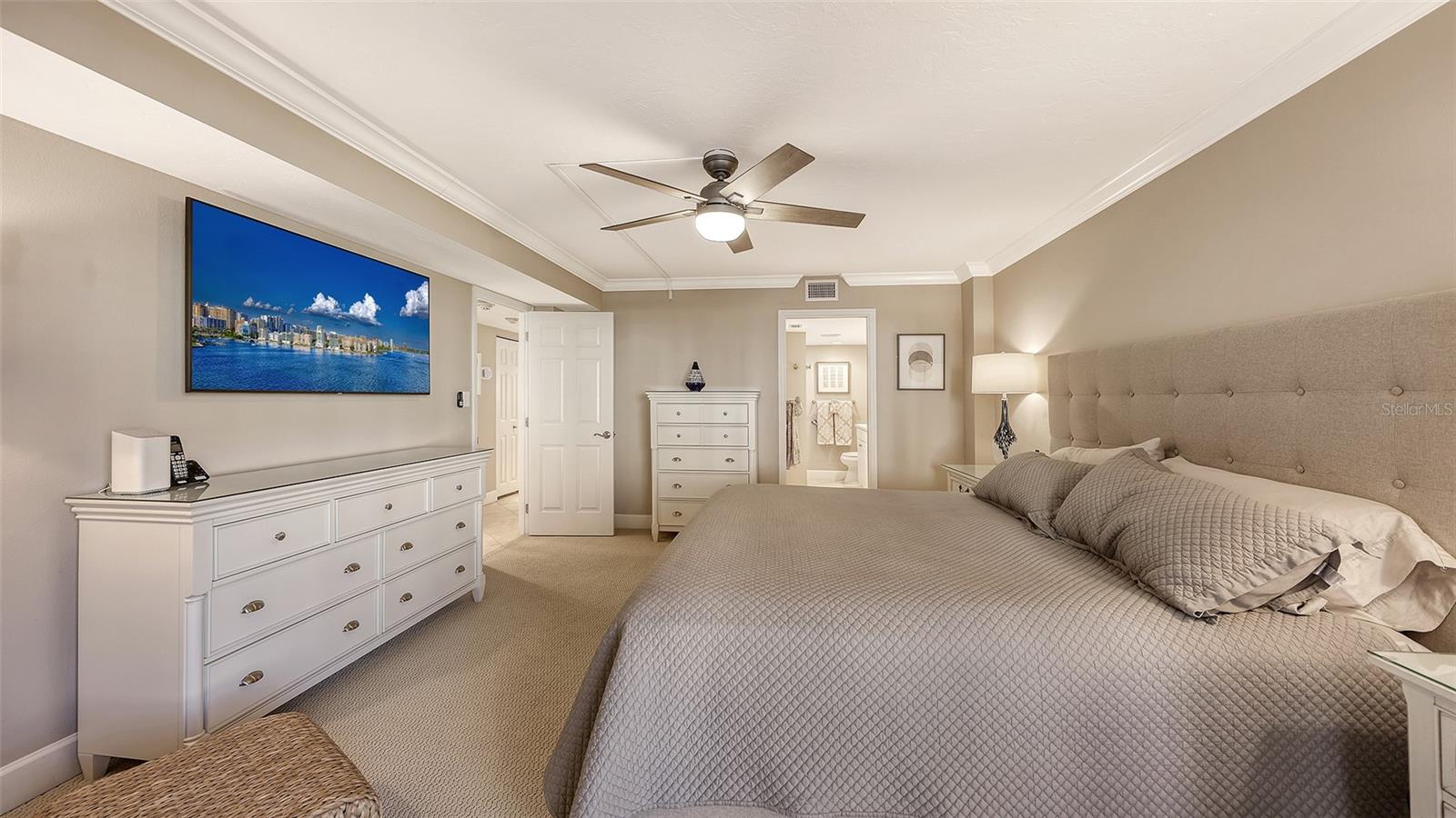 GULF & BAY CLUB PH 2 - Residential