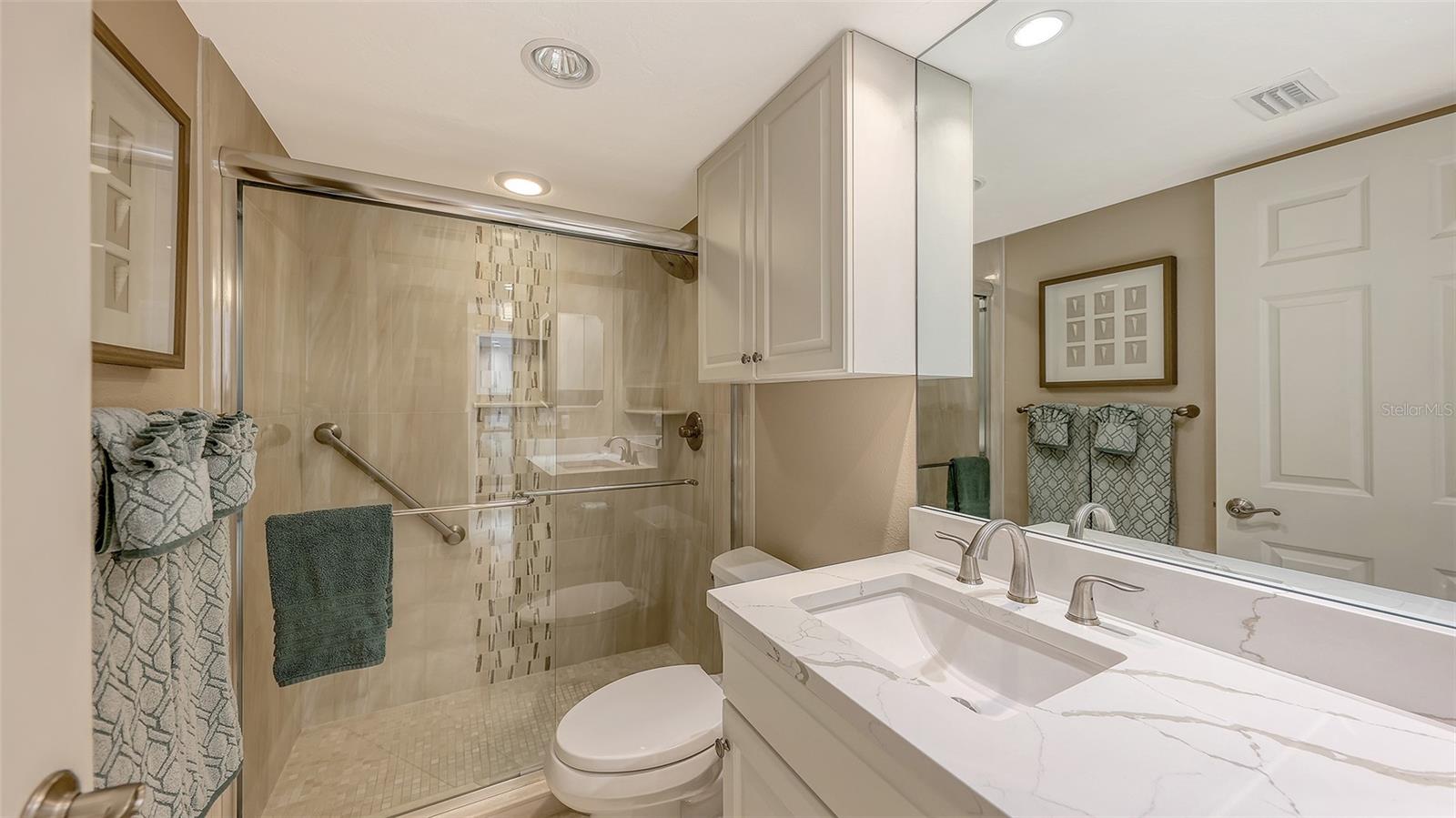 GULF & BAY CLUB PH 2 - Residential