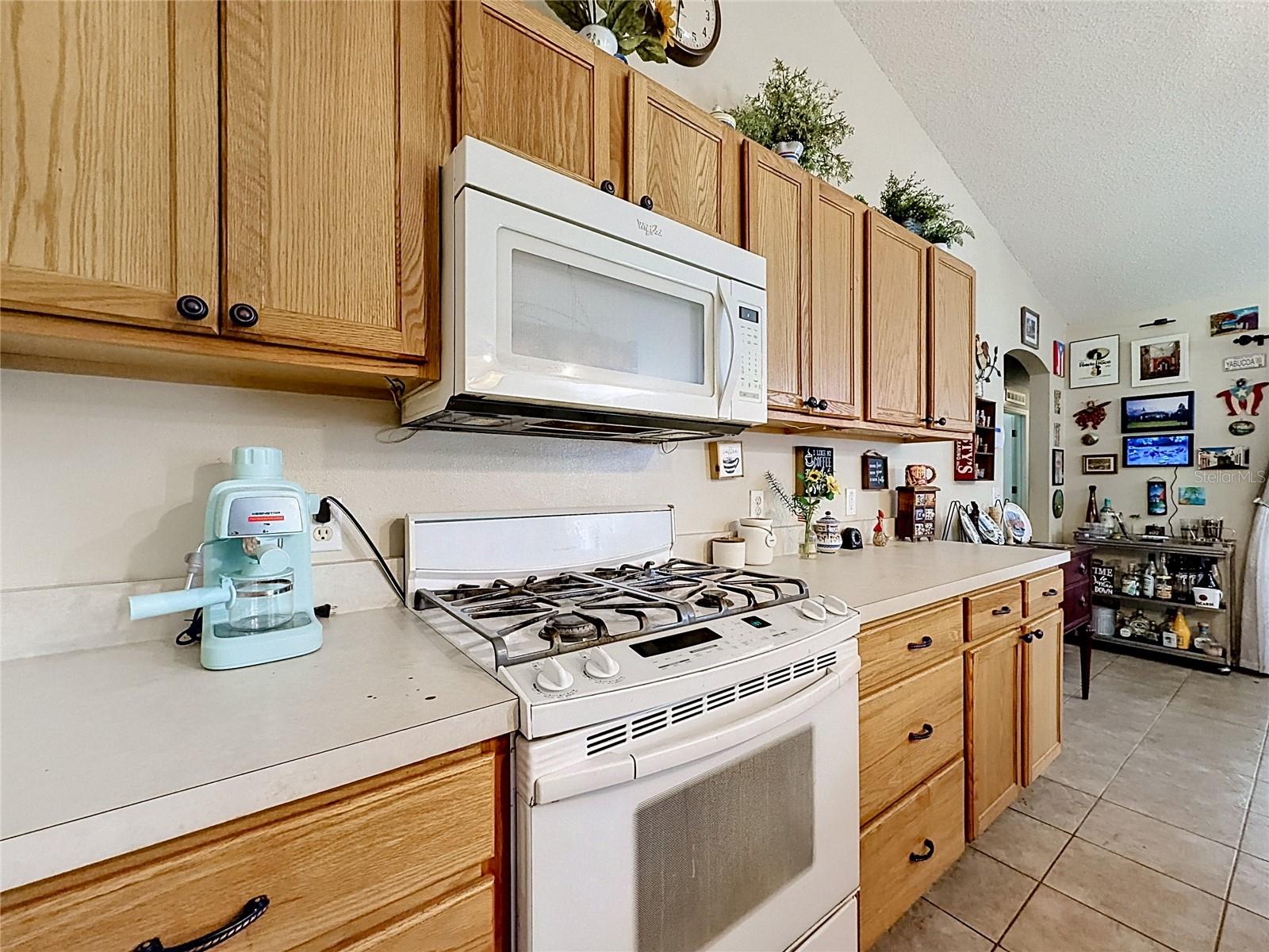 GREATER COUNTRY ESTATES - Residential