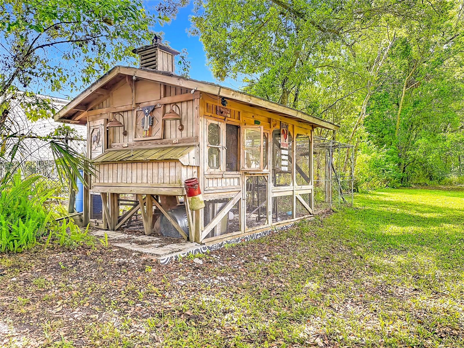 GREATER COUNTRY ESTATES - Residential