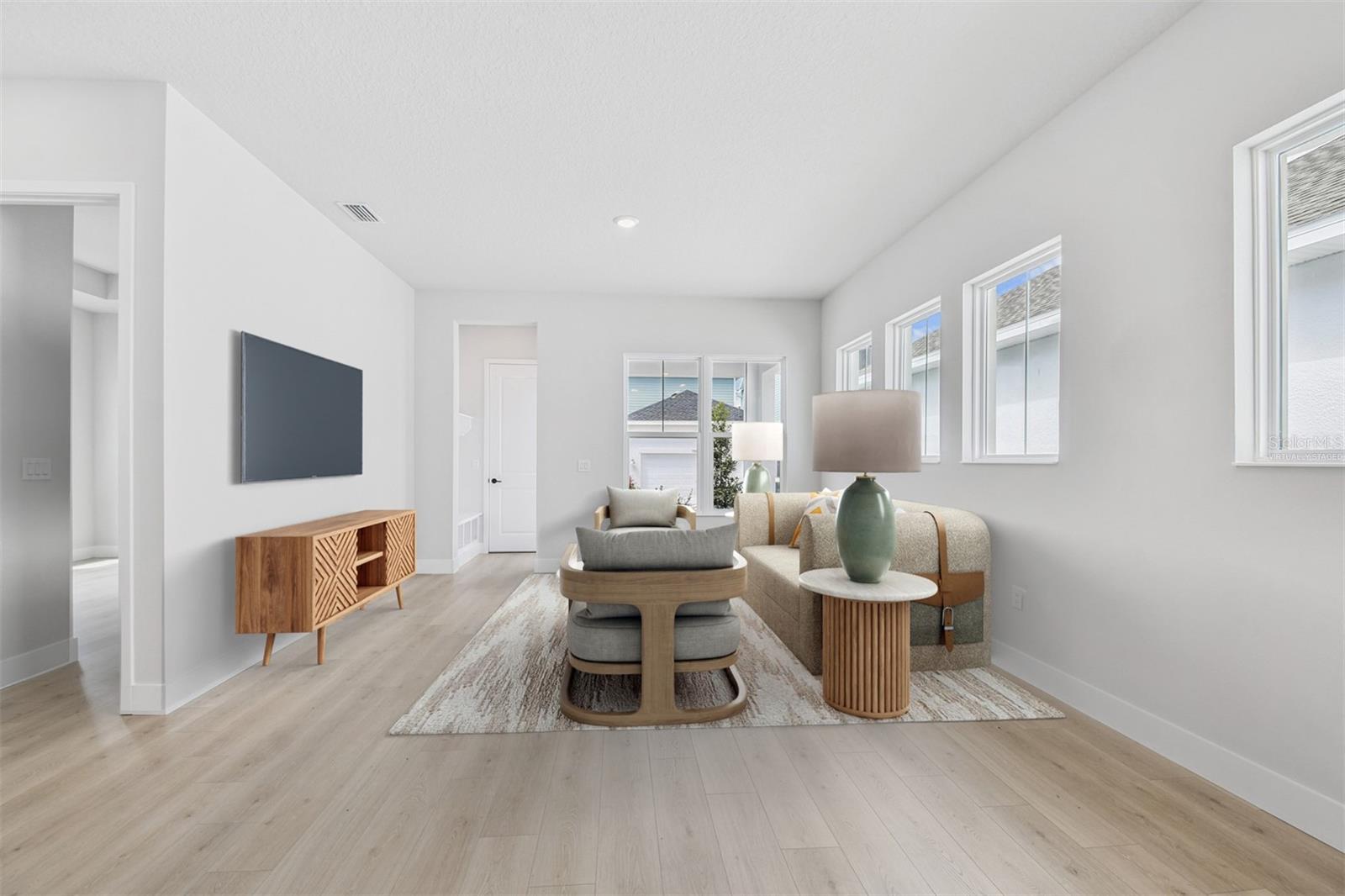 EMERALD LANDING AT WATERSIDE - Residential