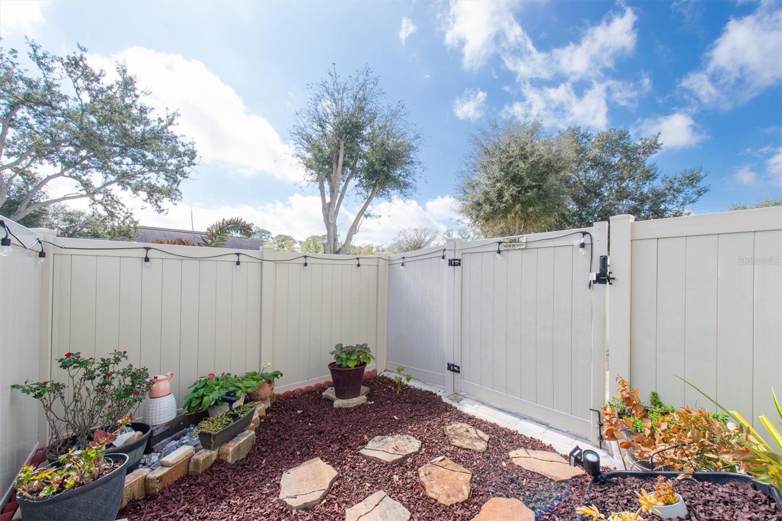 CARROLLWOOD CREEK - Residential