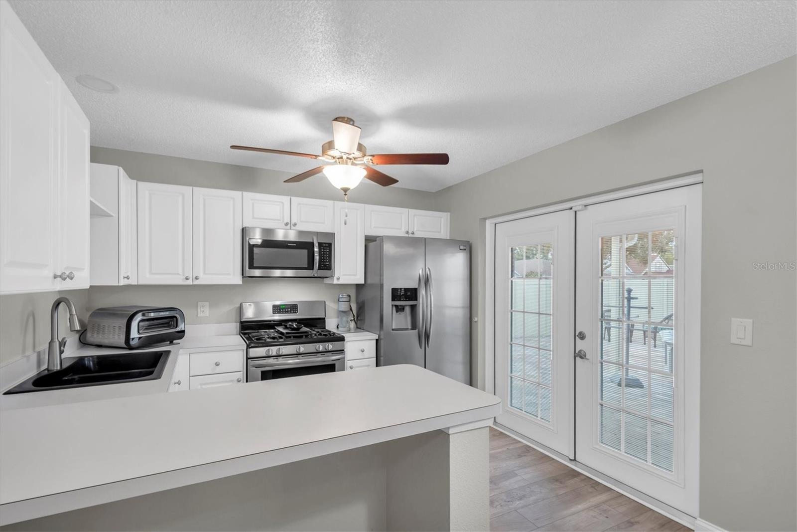 CARROLLWOOD CREEK - Residential