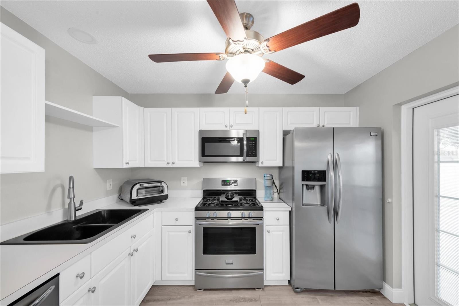 CARROLLWOOD CREEK - Residential